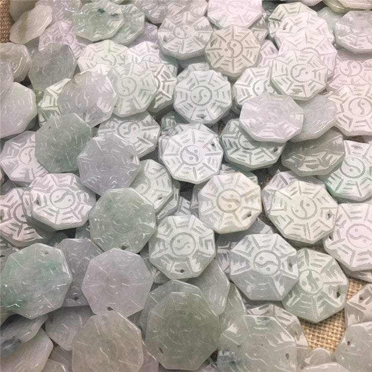 Myanmar jade ice seed Bagua jade A goods jade jade accessories jade parts pendant manufacturer wholesale jade flower pieces (1 piece)