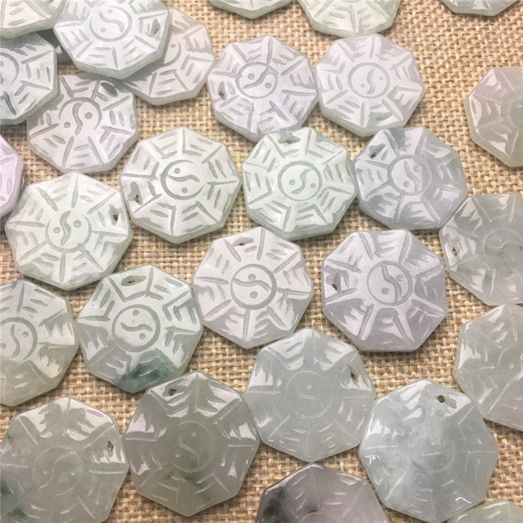 Myanmar jade ice seed Bagua jade A goods jade jade accessories jade parts pendant manufacturer wholesale jade flower pieces (1 piece)