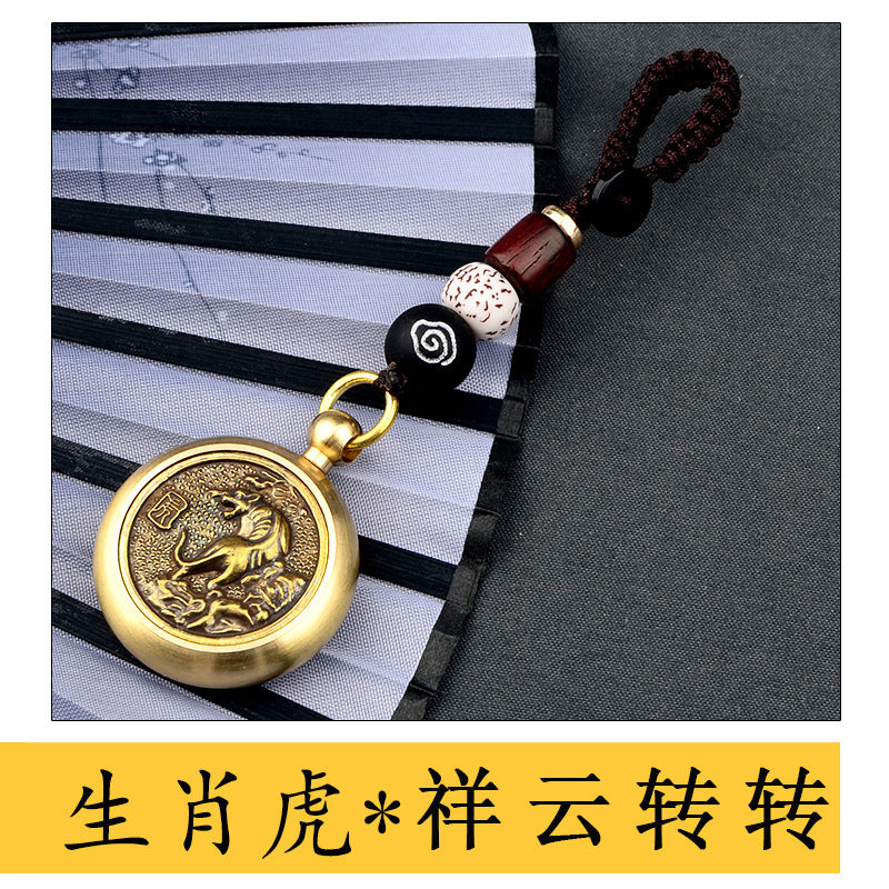 Rotating hand-held ornaments of the twelve zodiac animals, copper play decompression artifact keychain play pendant